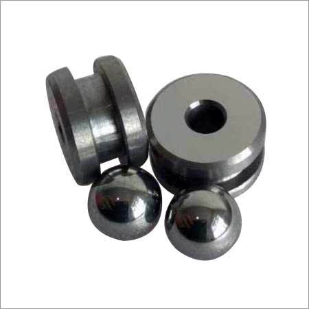 Tungsten carbide valve seats